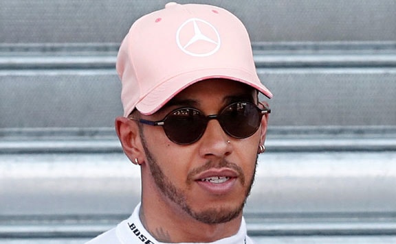 Hamilton nyerte az ezredik Forma 1-es futamot