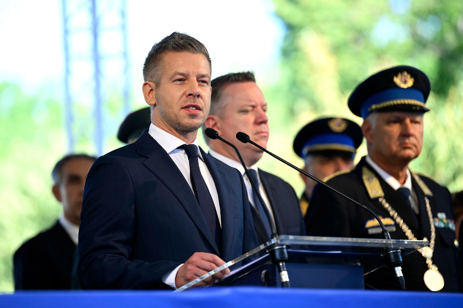 Magyar Péter a Ludovikán: Az egyenruha a hazát szolgálja, nem a hatalmat