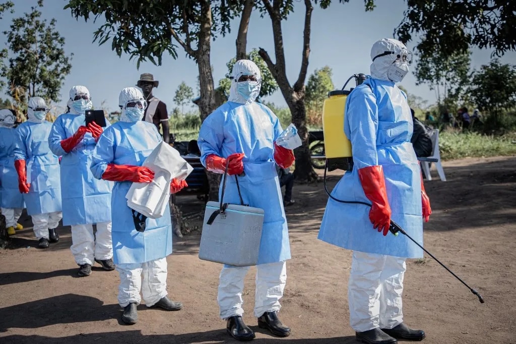 Ugandában véget ért az Ebola-járvány