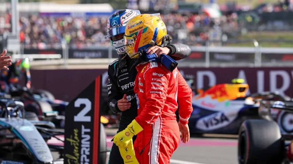 Antonelli nyerte a sprintfutamot Silverstone-ban