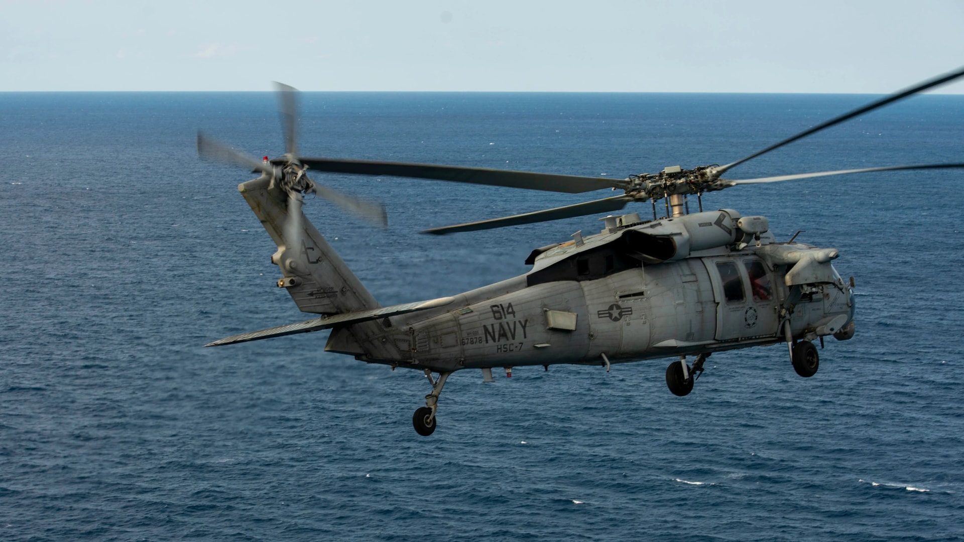 Nem keresik tovább a lezuhant helikopter legénységének eltűnt tagját