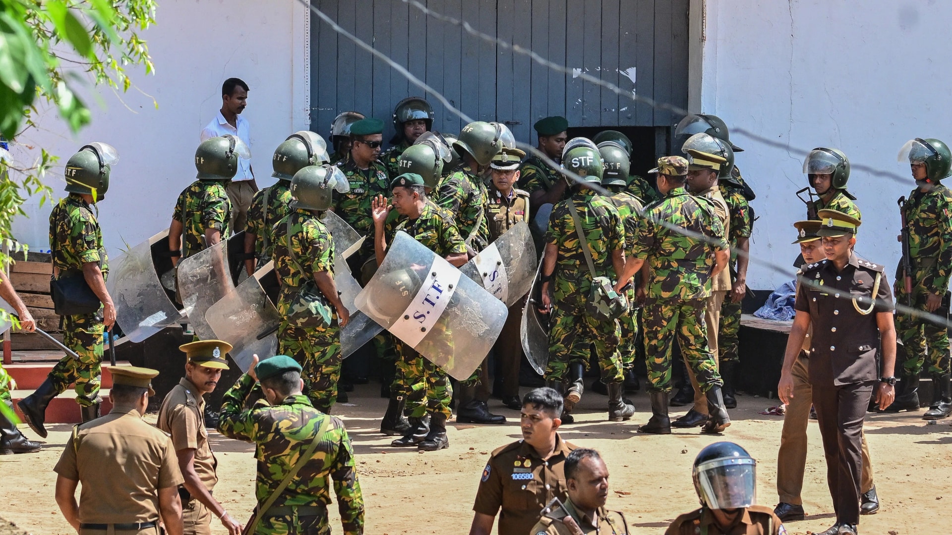 Zavargás tört ki egy Sri Lanka-i börtönben