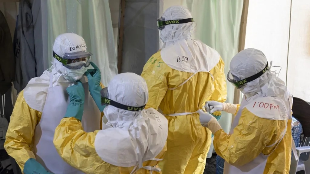 Brüsszel is beszáll az ebola elleni harcba