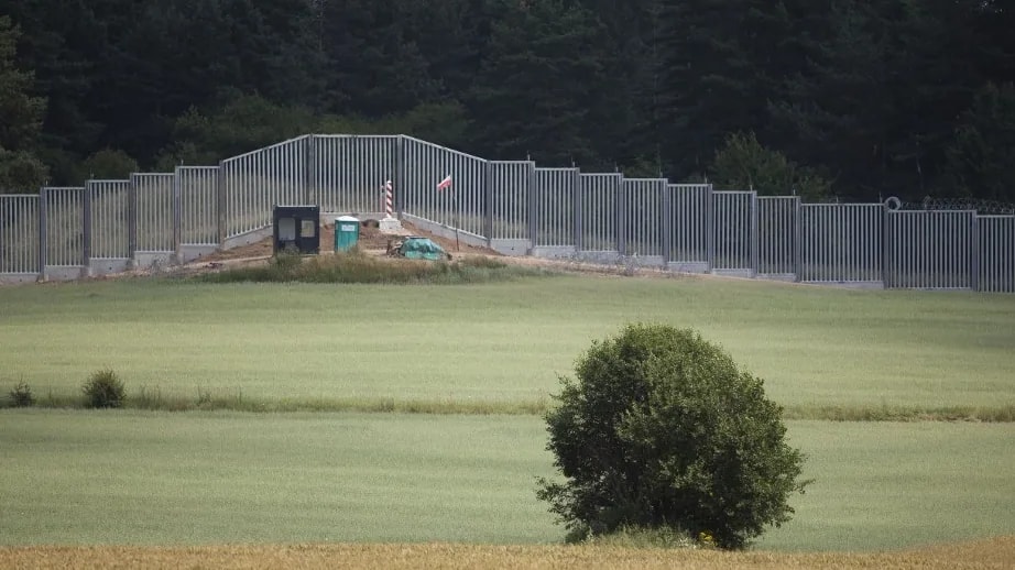 Litvániában migránsok által használt alagutat találtak
