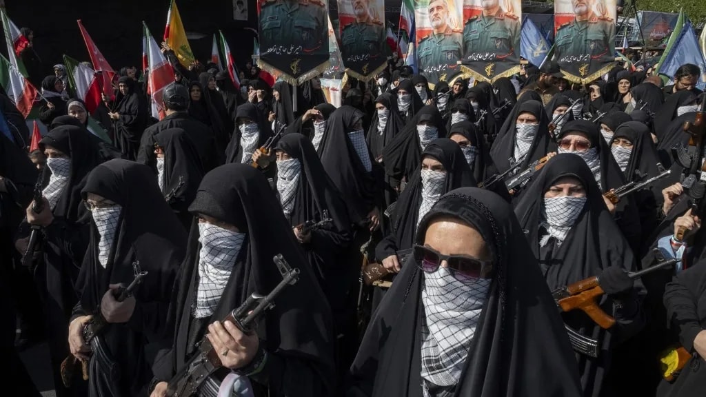A IRGC szárazföldi erői készen állnak az új támadásra