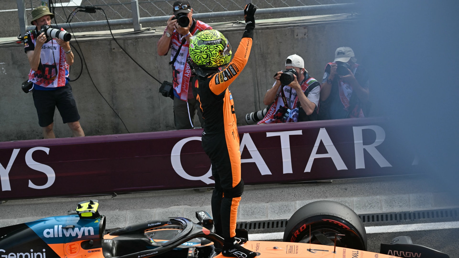 Lando Norris az élen a Hungaroringen