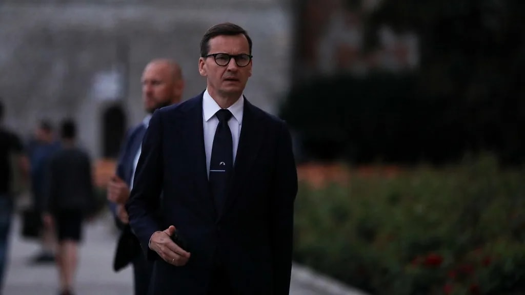 Szakadási ponthoz ért a PiS, Morawiecki új jobboldali pólust építhet Lengyelországban