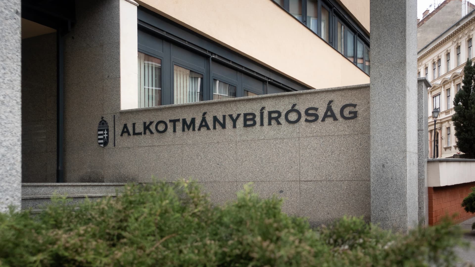Csütörtökön tárgyalja az Alkotmánybíróság az alaptörvény-módosítások elleni fideszes beadványokat