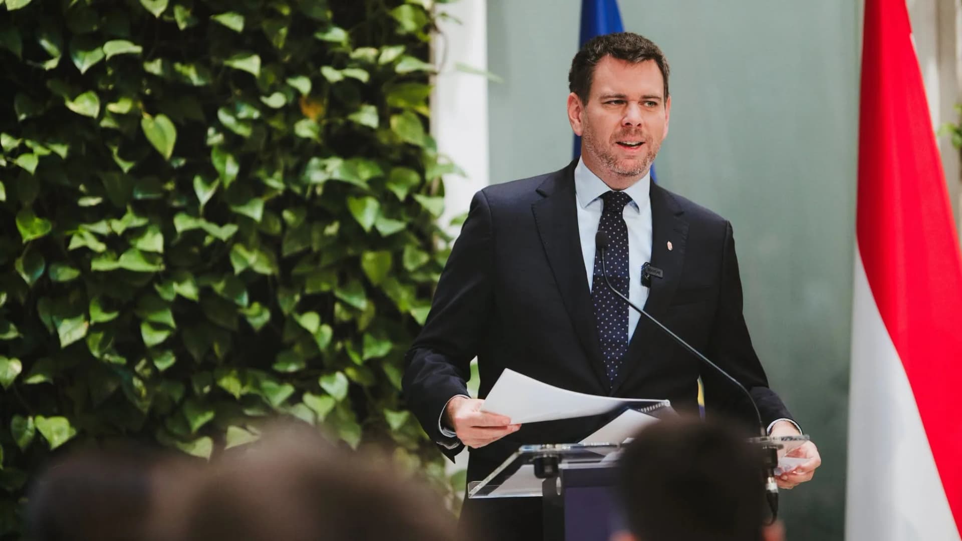 A kormány több beruházás nemzetgazdasági szempontból kiemelt státuszát visszavonja
