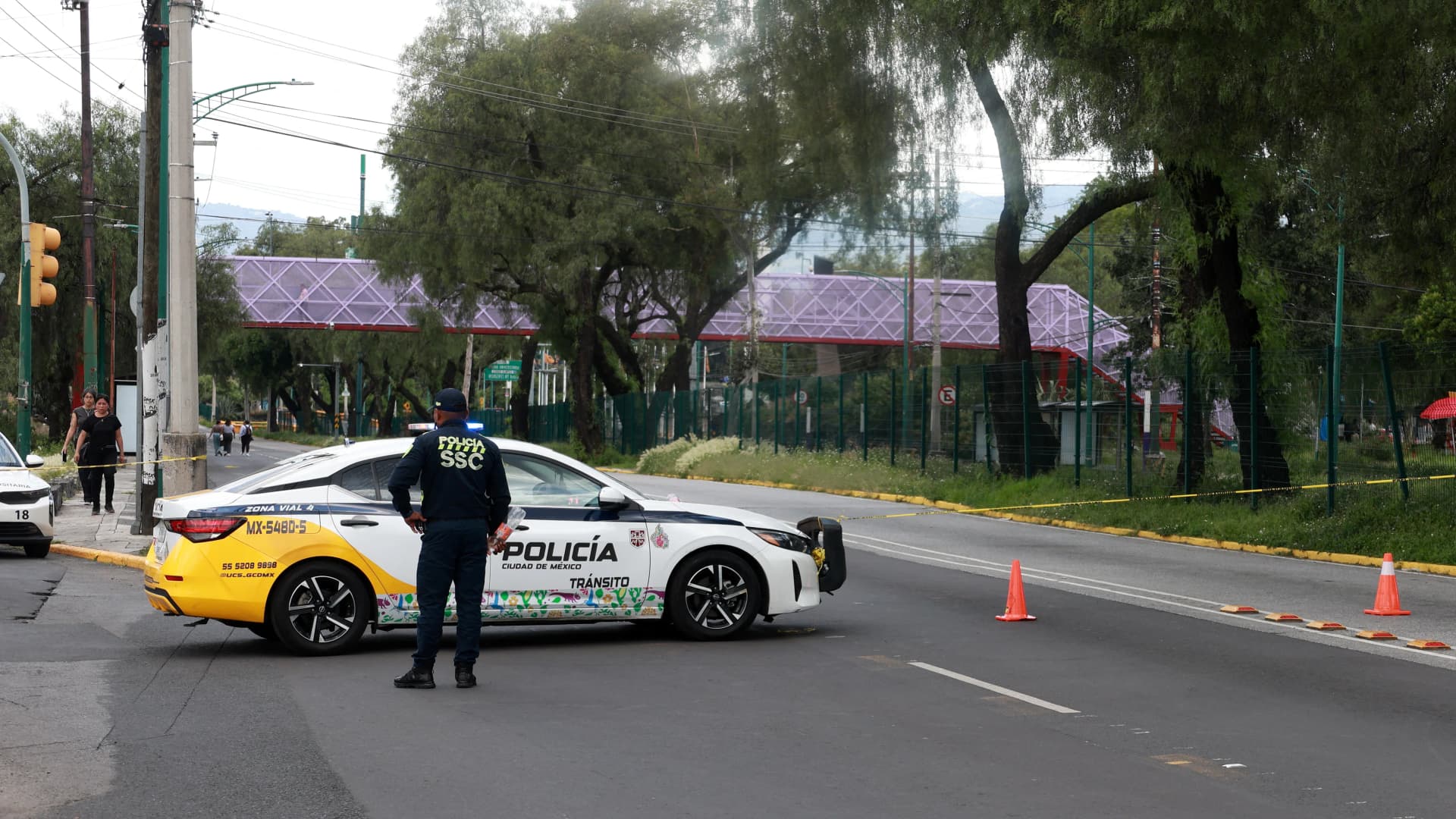 Autóba rejtett pokolgép robbant egy mexikói rendőrőrsnél