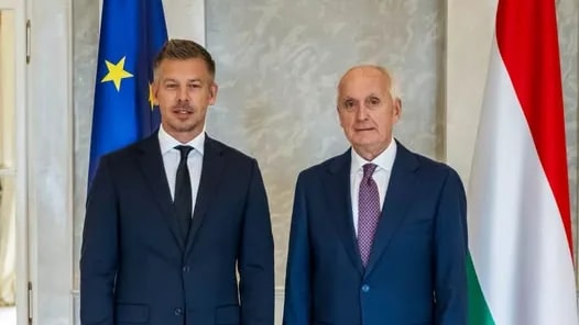 Baka András fogadta Magyar Pétert a Sándor-palotában