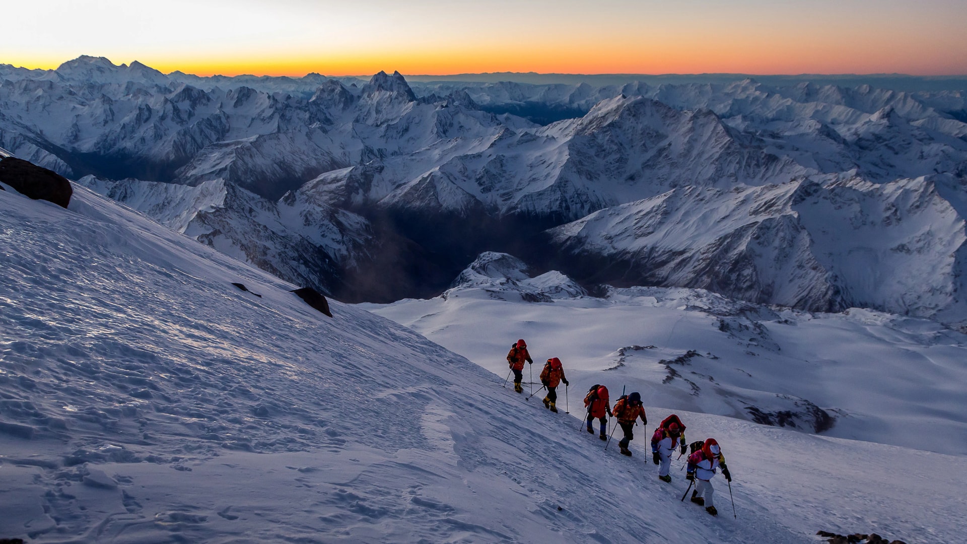 Hegymászókat ölt meg egy lavina az oroszországi Kabard- és Balkárföldön