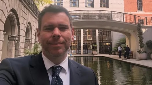 Önvezető technológiákról egyeztetett Vitézy Dávid