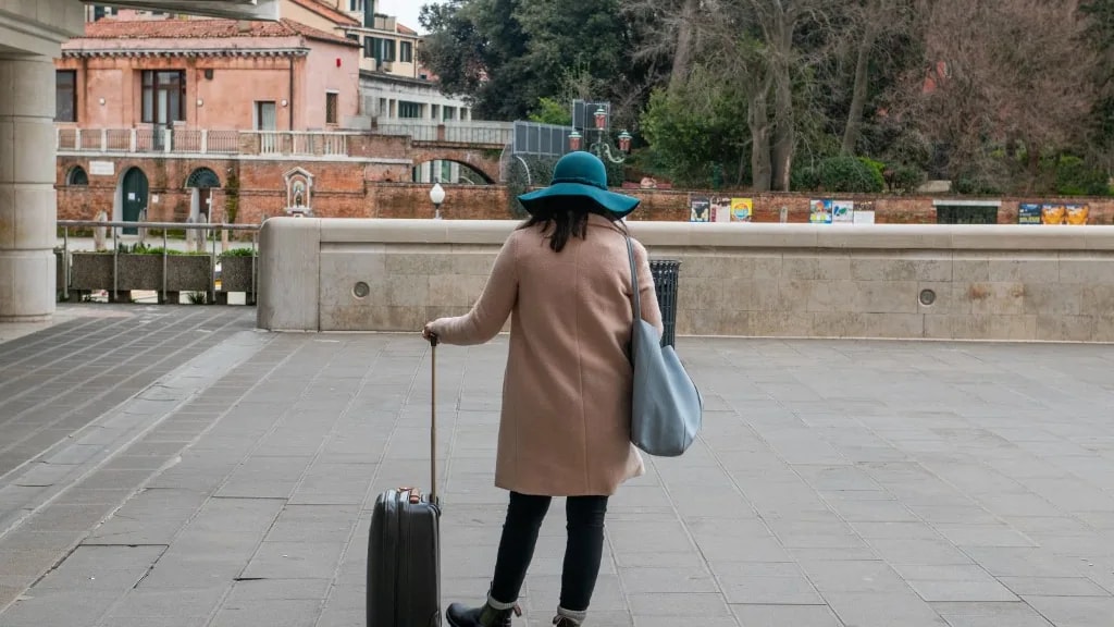 Velence újabb szigorú szabállyal várja a turistákat