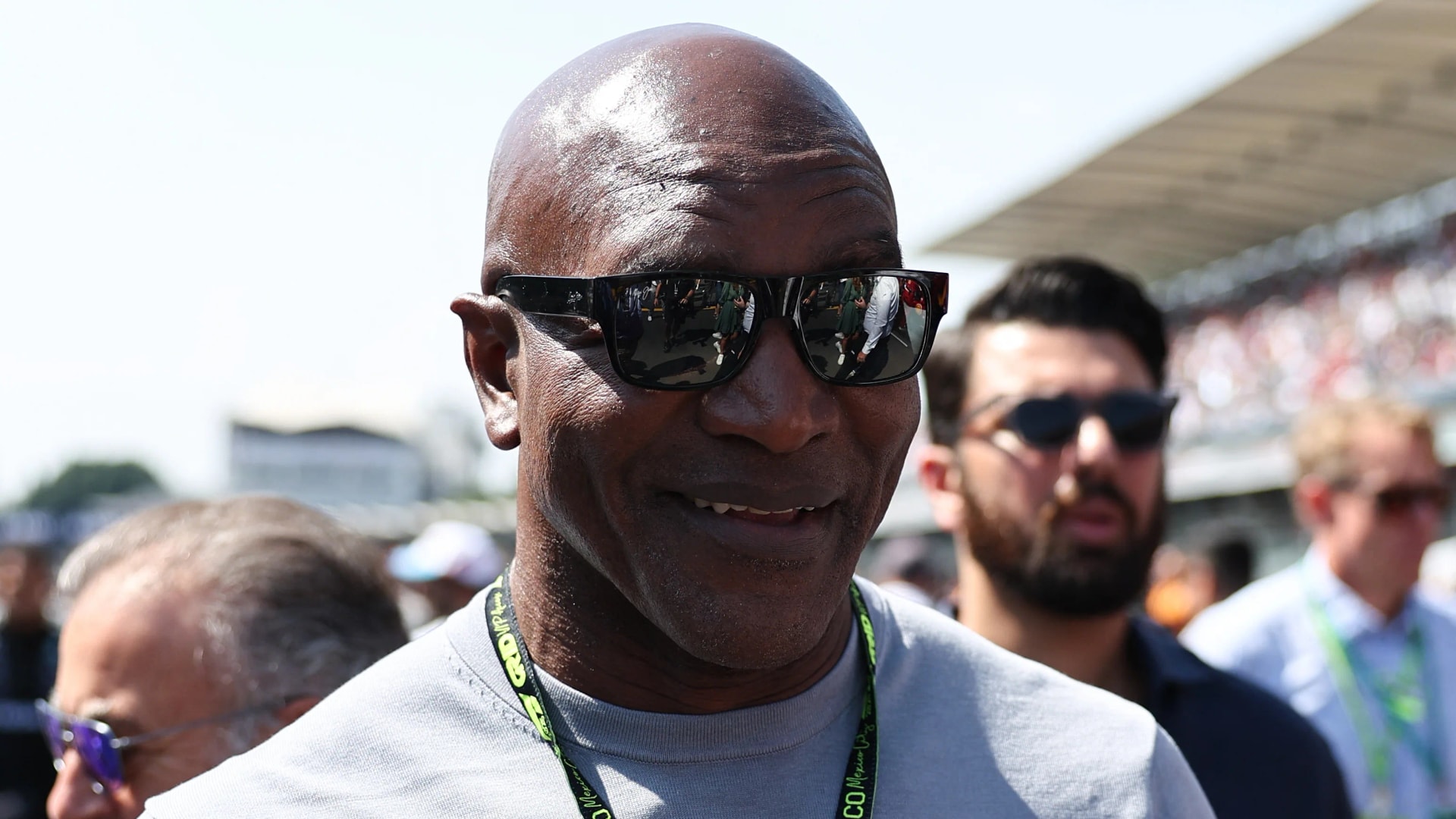 Evander Holyfield társaságában adták át a BVSC padelarénáját