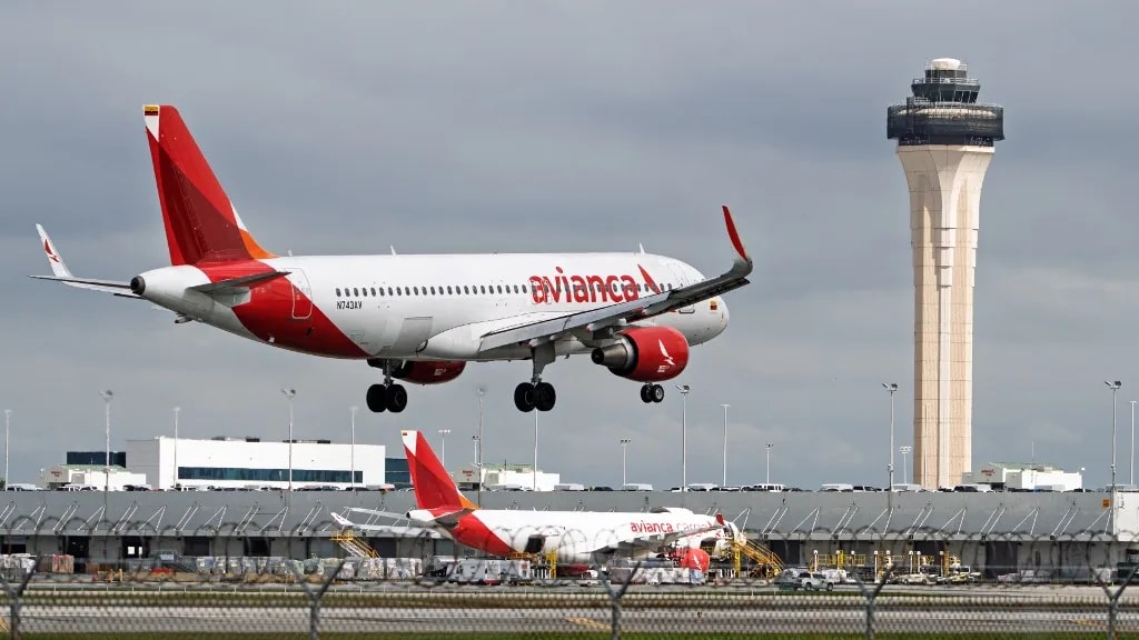 Súlyos turbulencia miatt kényszerleszállást hajtott végre egy utasszállító Miamiban