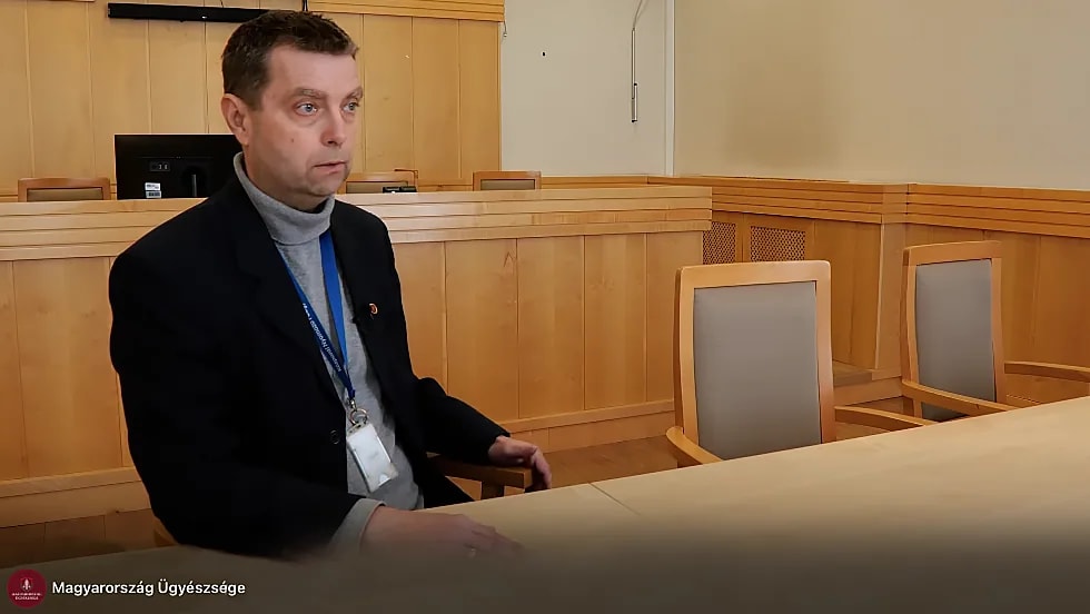 Felfüggesztették ügyészi állásából Fürcht Pált