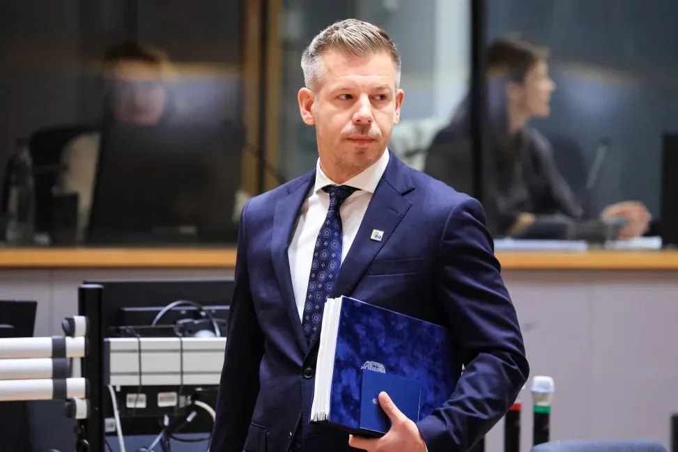 Magyar Péter: Az az Európa, amelyet mindannyian szeretünk, ma óriási bajban van
