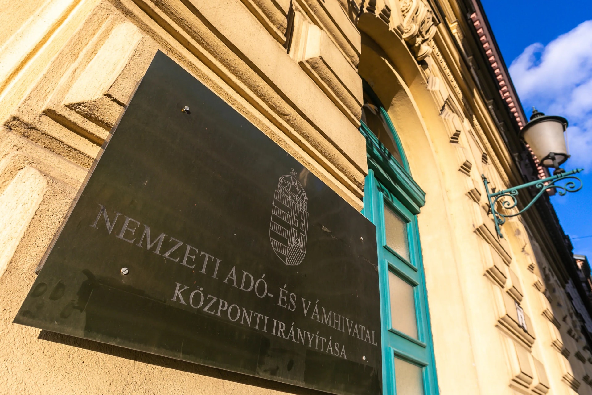 Házkutatást tartott a NAV a Nemzeti Filmintézetnél