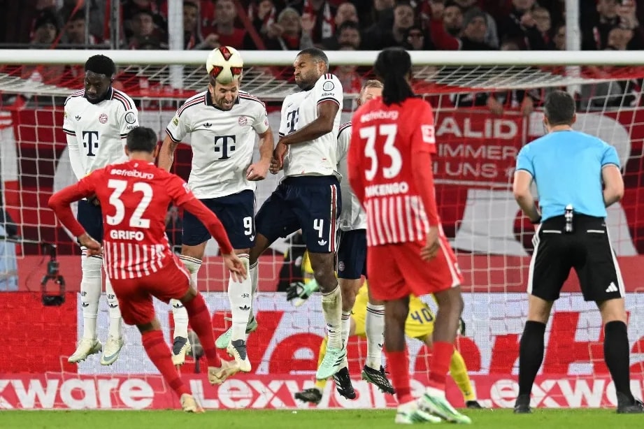 A Bayern München Freiburgban is győzött