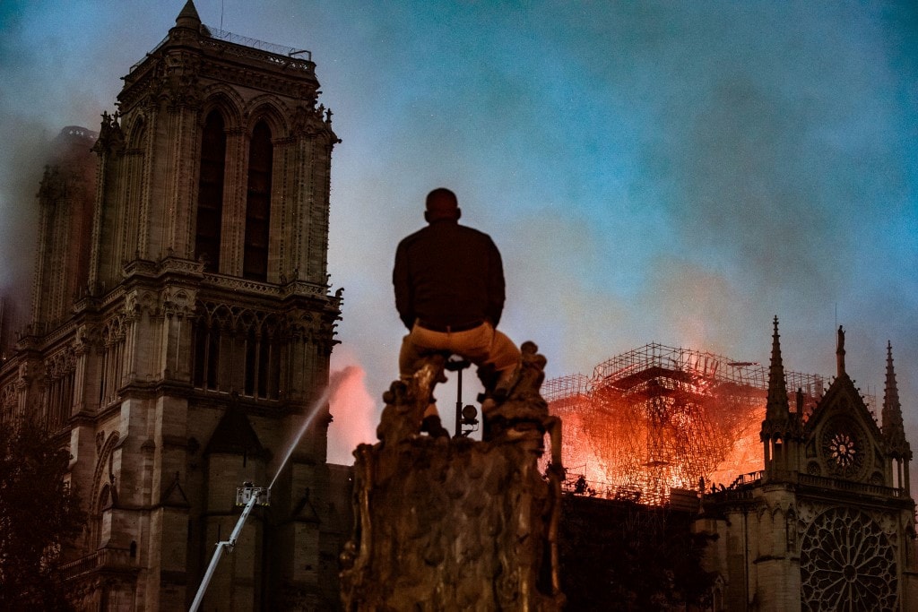 A francia divatvilág milliárdokat ajánlott fel a Notre-Dame helyreállítására