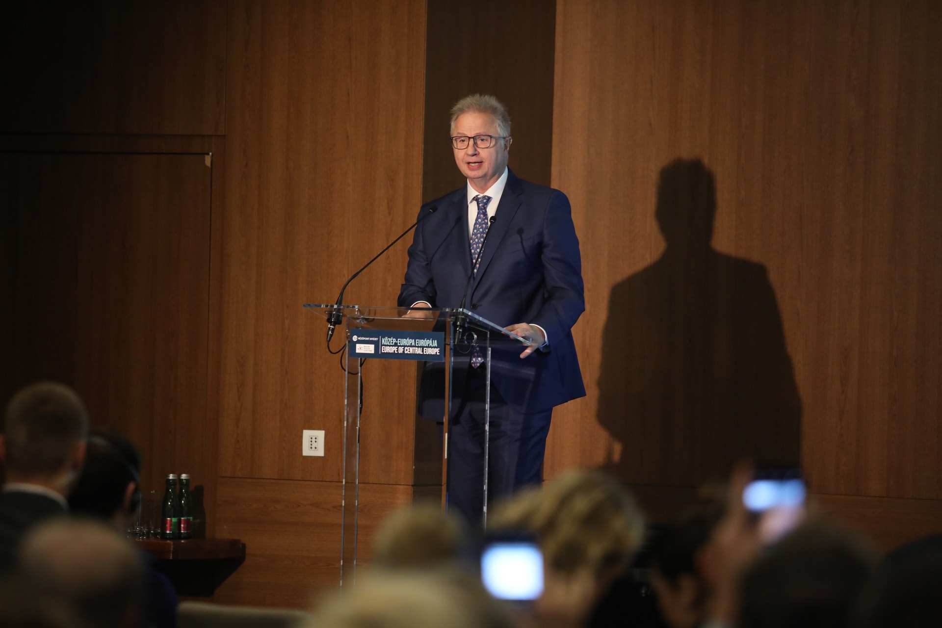 Trócsányi László: Arról döntünk, milyen irányt vegyen az európai politika