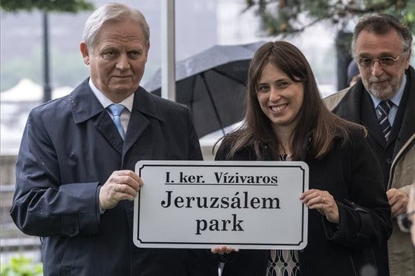 Jeruzsálemről neveztek el parkot Budapesten