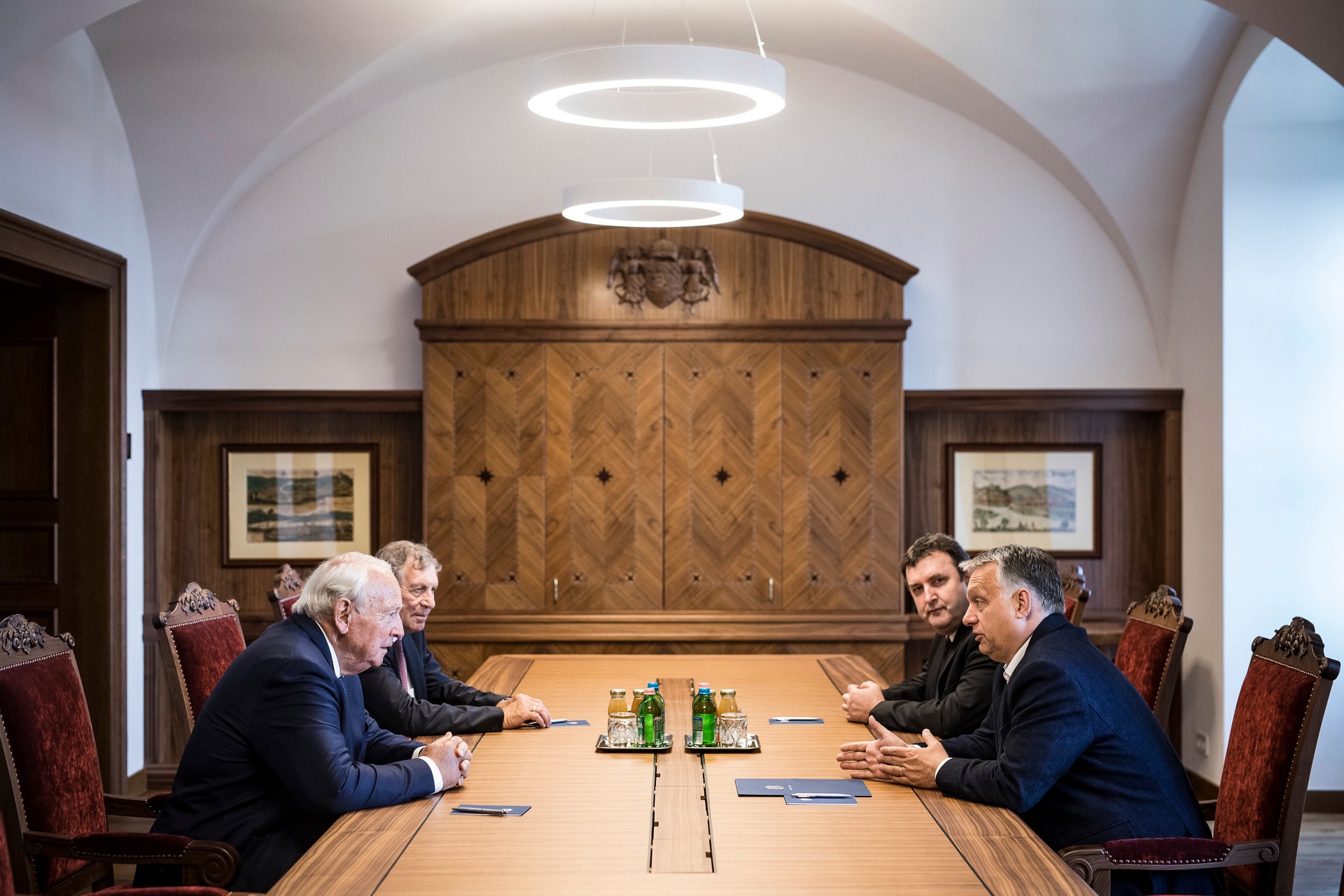 Orbán Viktor a Knorr-Bremse vezetőjével tárgyalt