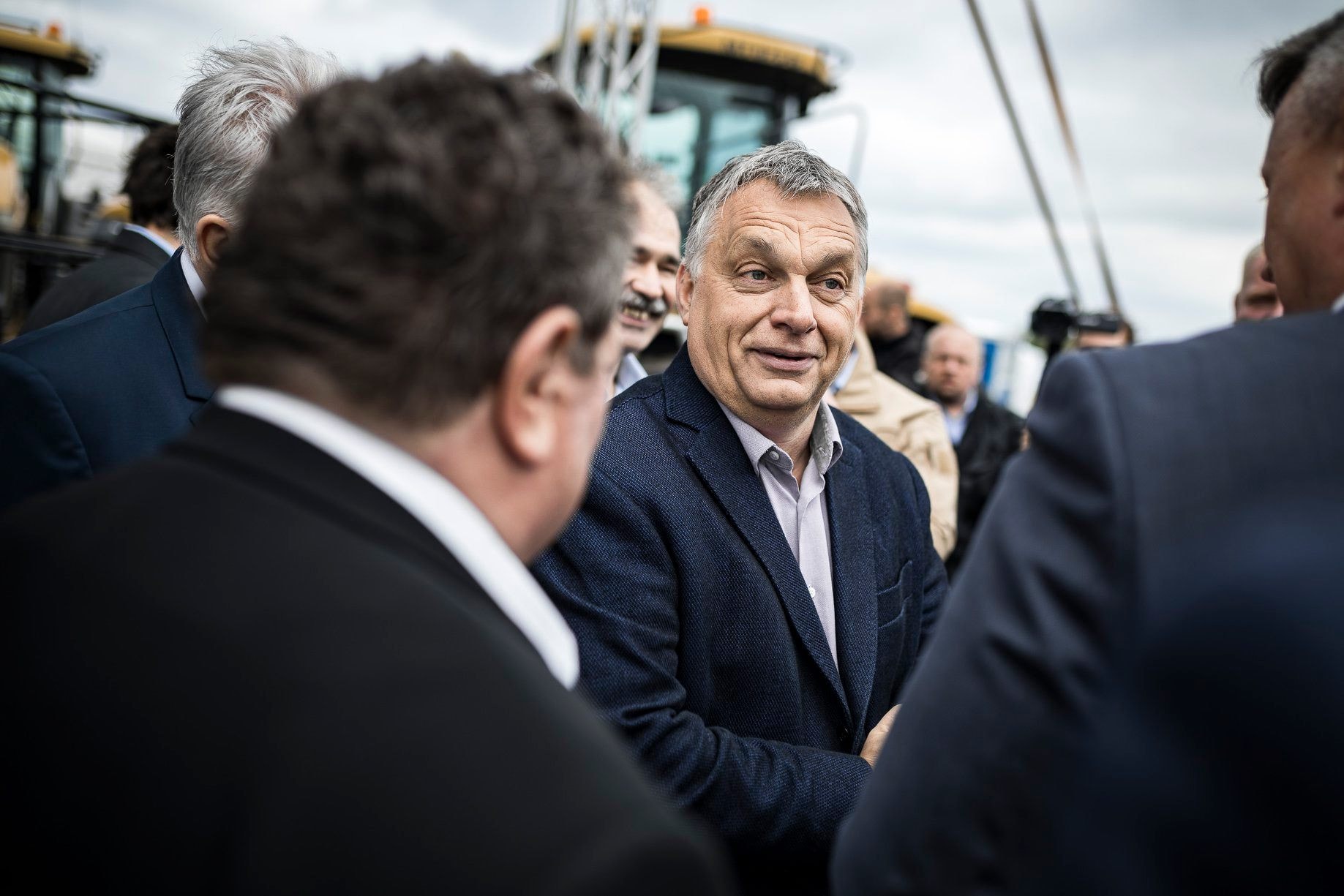 Orbán: A magyar gazdáknak vasárnap nemet kell mondaniuk a bevándorlásra