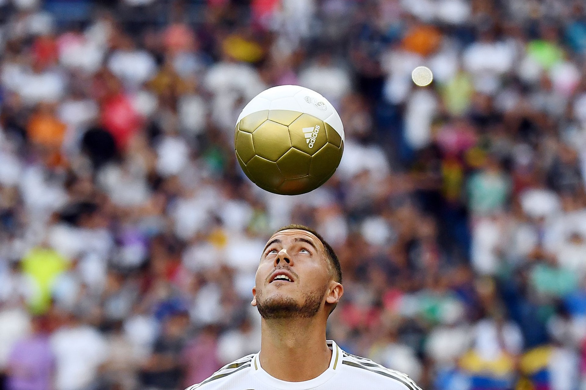 Hazard kihagyja a bajnoki nyitányt