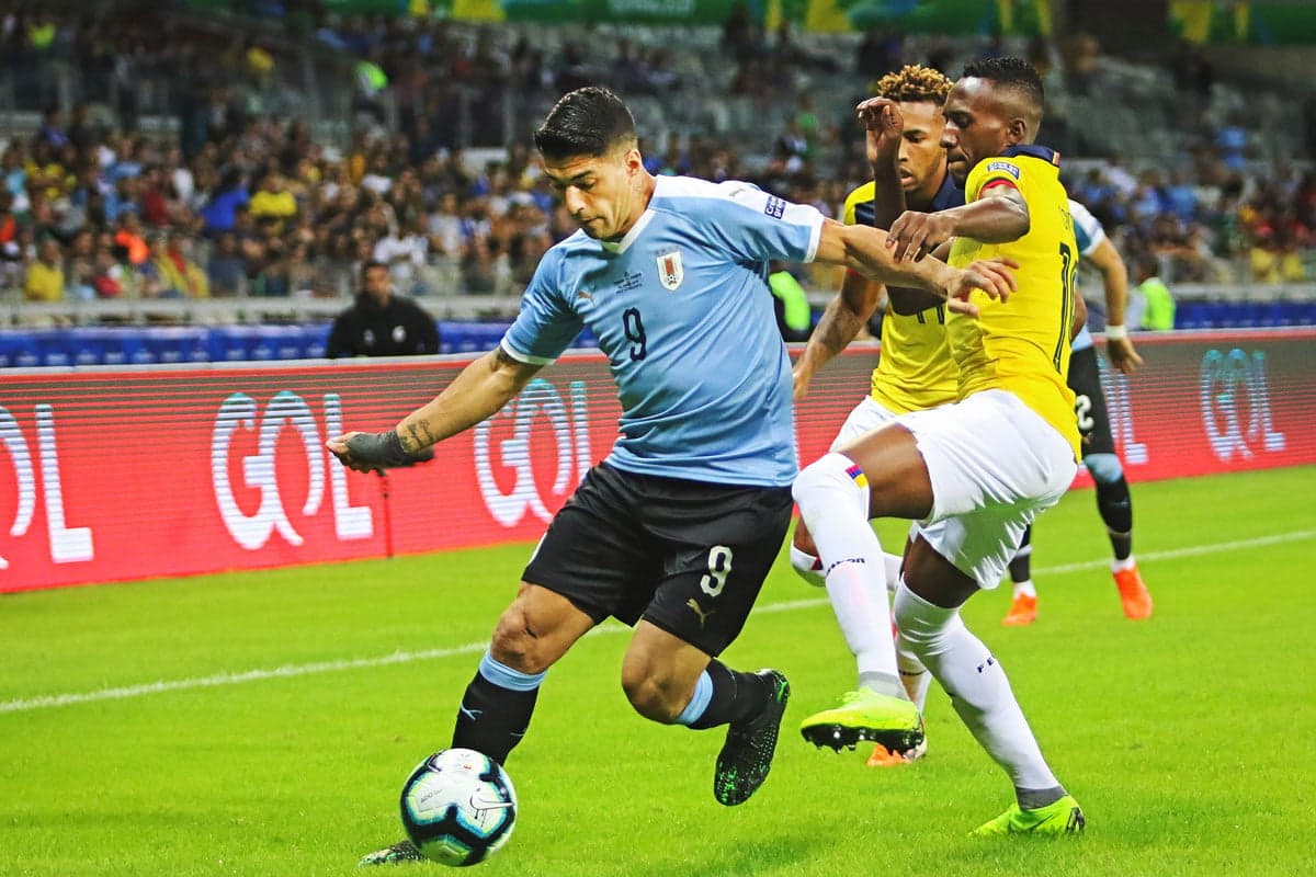 Cavani és Suárez főszereplésével gáláztak az uruk