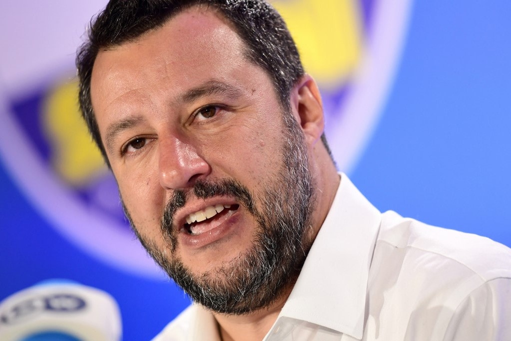 Háborús bűnösnek nevezte a Sea-Watch 3 kapitányát Salvini