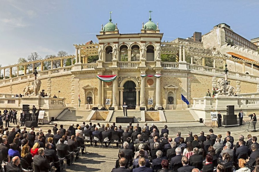A főváros éke az enyészettől megmentett Várkert Bazár