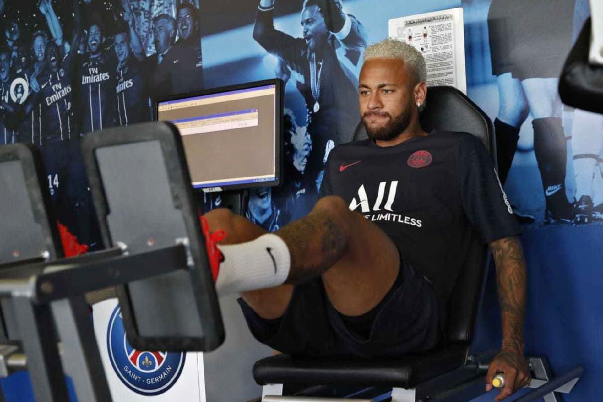Egy párizsi és egy barcelonai szék – a pad alá kerülhet Neymar
