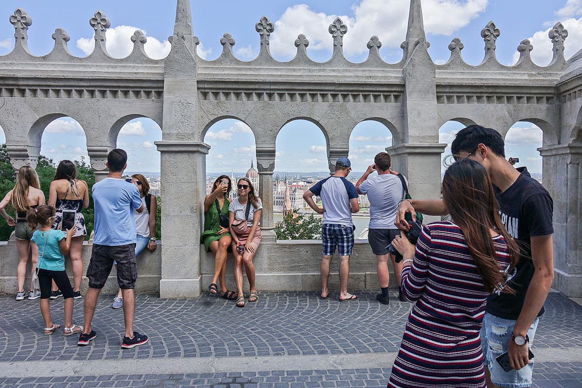 Erősen kezdte a turizmus a negyedik negyedévet