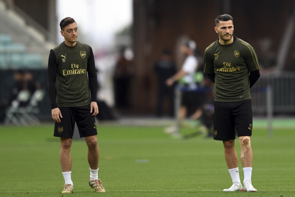 Napi 24 órás védelmet kap Özil és Kolasinac