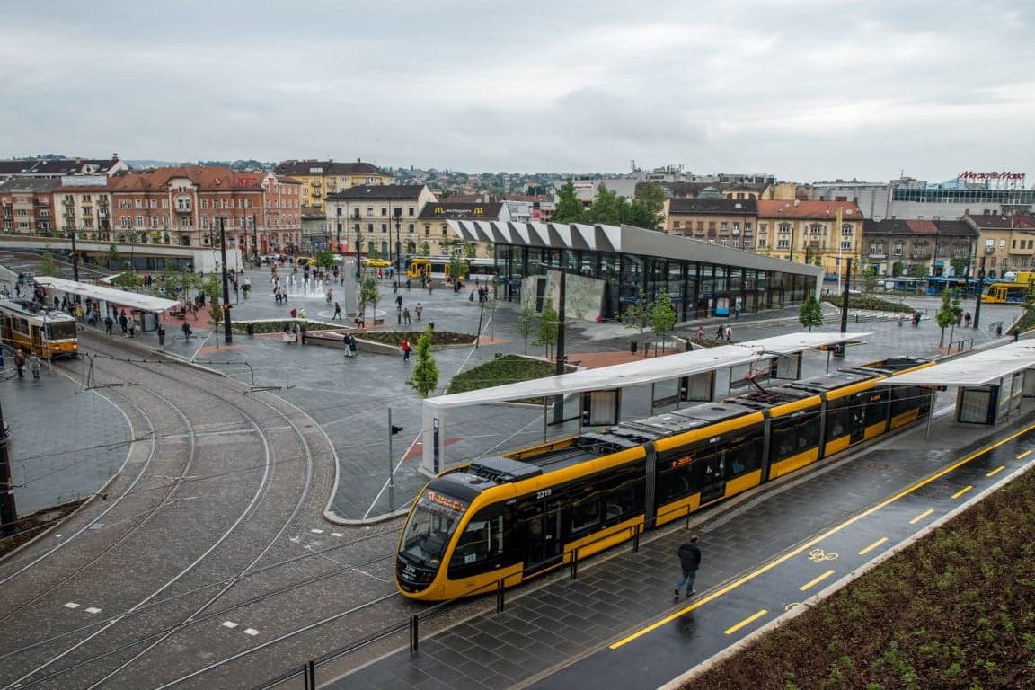 A Széll Kálmán térre költözik a Széna téri autóbusz-állomás
