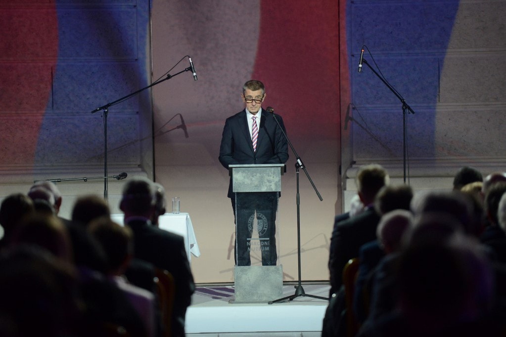 „Nem feledjük, hogy a magyarok voltak az elsők, akik átvágták a vasfüggöny szögesdrótjait”