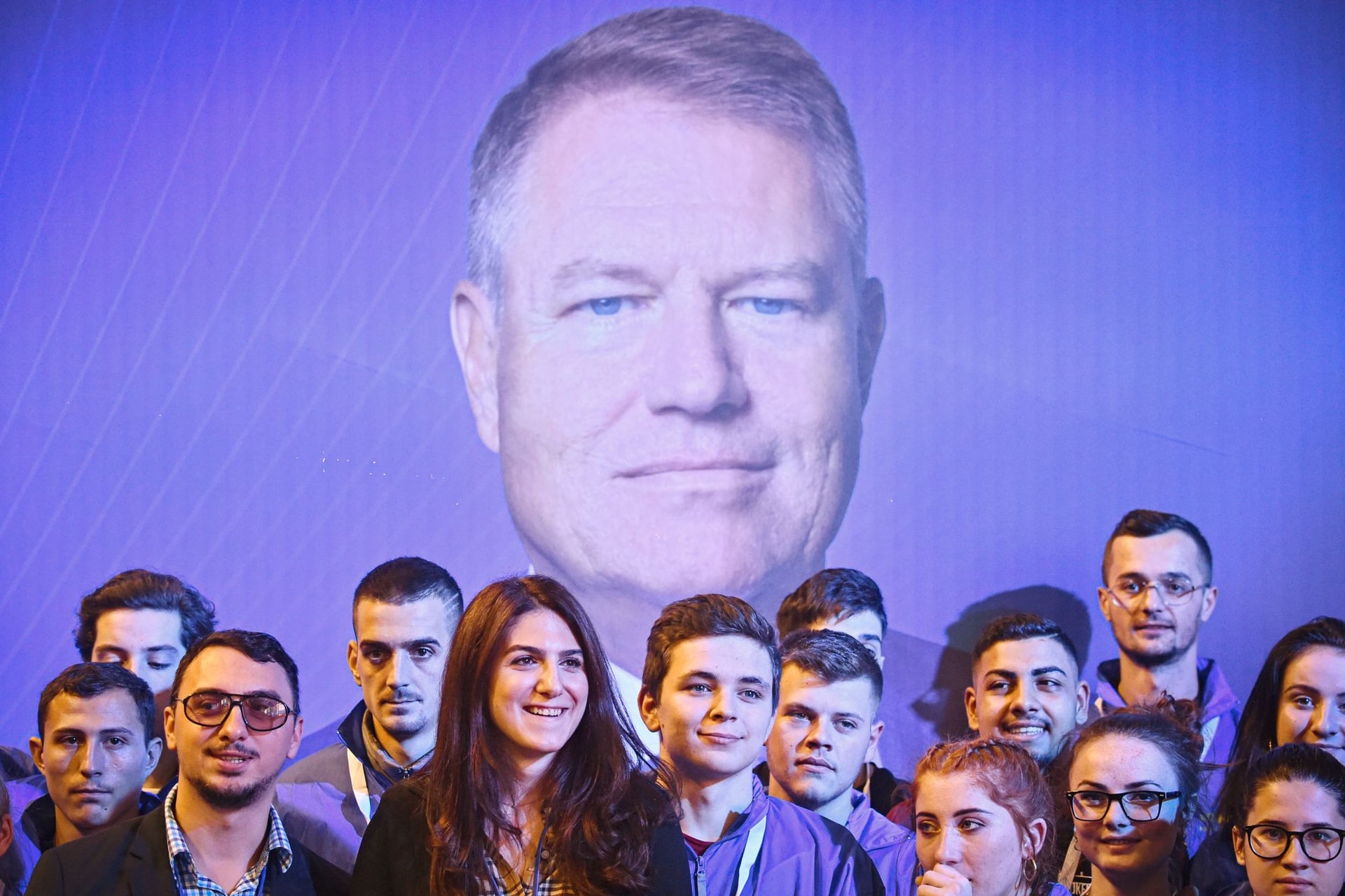 Iohannis az esélyes