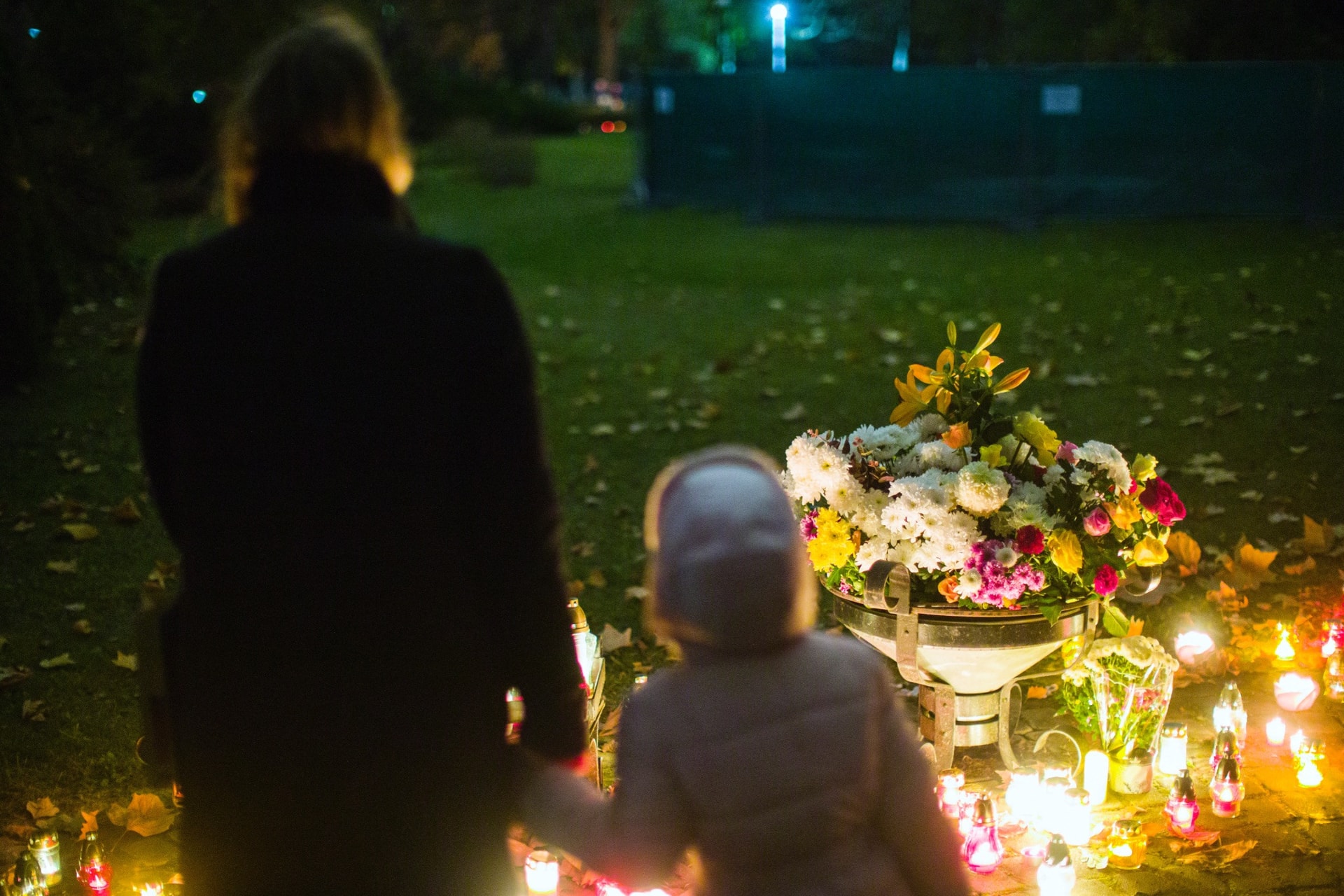 Mindenszentek, halottak napja idején megnő a tűzesetek száma