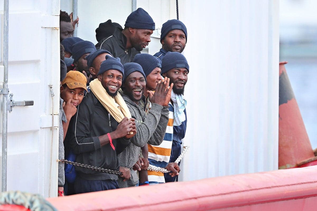 Egyre több migránst fogad Róma