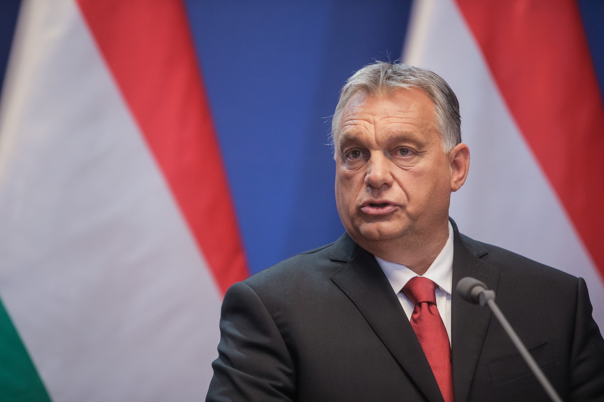 Orbán Viktor: Magyarország segít
