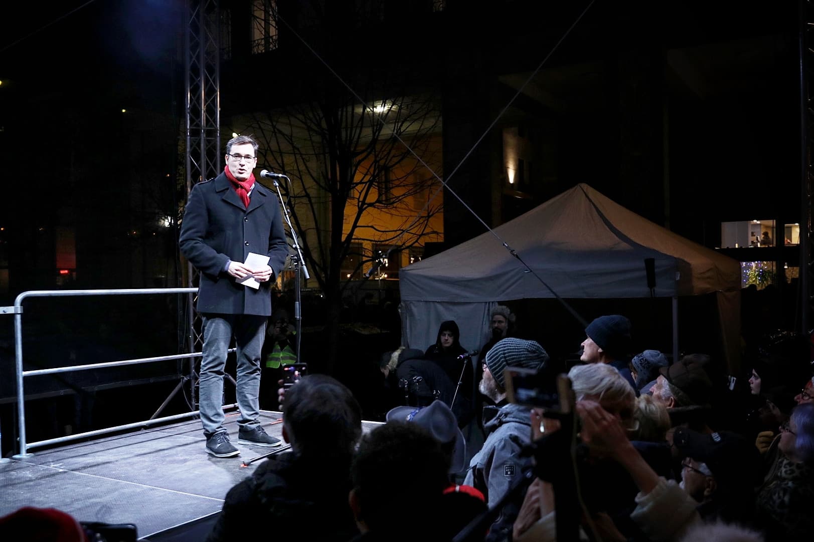 Kevesen voltak a balliberálisok okafogyott tüntetésén