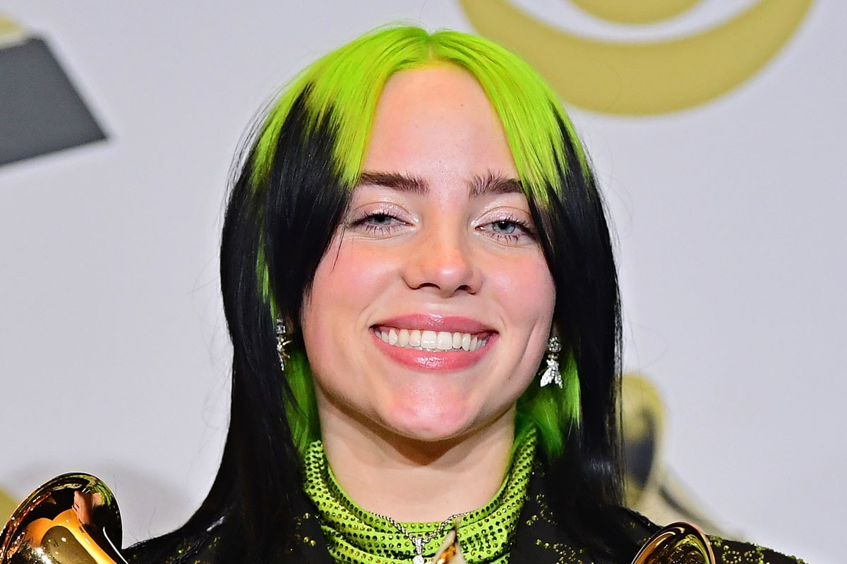 Billie Eilish elárulta, vonzódik a nőkhöz, saját magát pedig sosem érezte nőiesnek