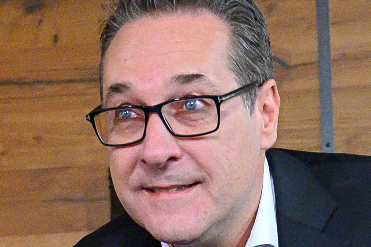 Strache valóban el akar indulni a bécsi választásokon a DAÖ listája élén