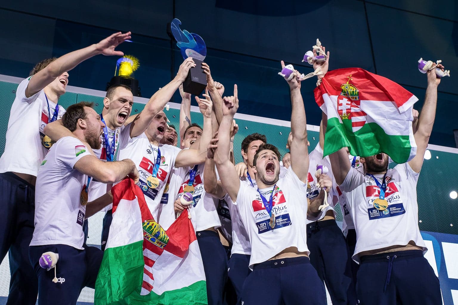 Huszonegy év után újra Európa csúcsán