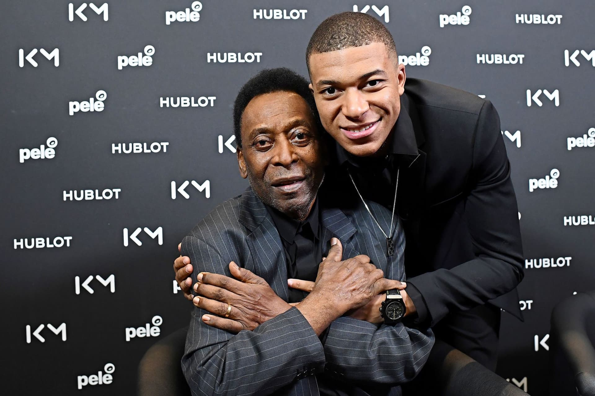 Pelé nem akar kimenni a házából