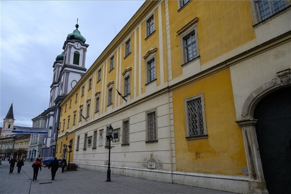 „Méltó kiállítással emlékezhetünk majd Árpád-házi királyainkra”
