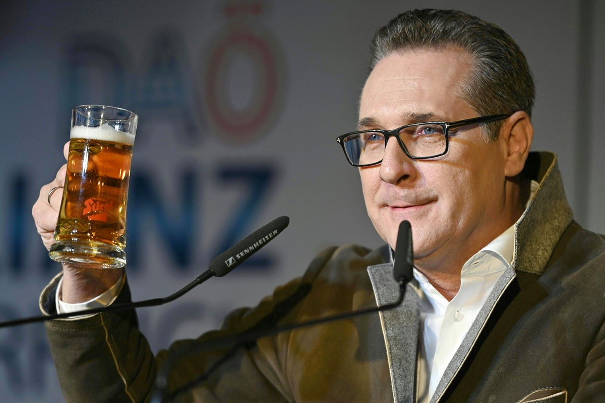 Heinz-Christian Strache volt osztrák alkancellár is ringbe száll az őszi bécsi önkormányzati választásokon