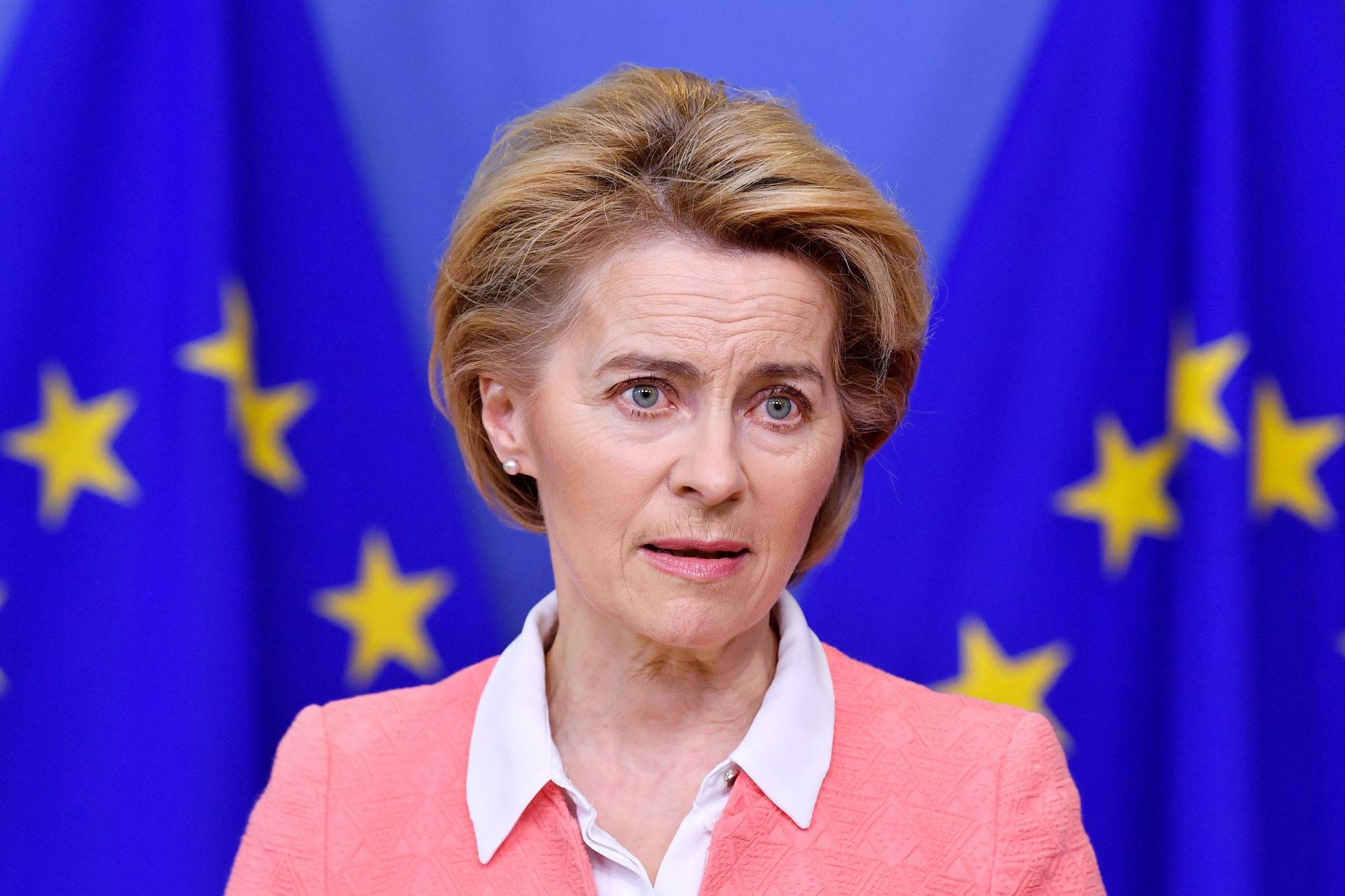 Von der Leyen: Az áruszállítók legfeljebb 15 perc alatt léphessenek át a határokon
